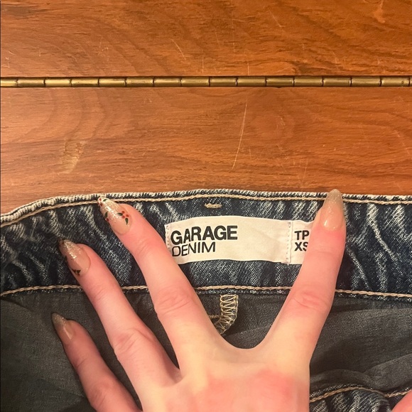 Garage Mini Skirt - Picture 4 of 4